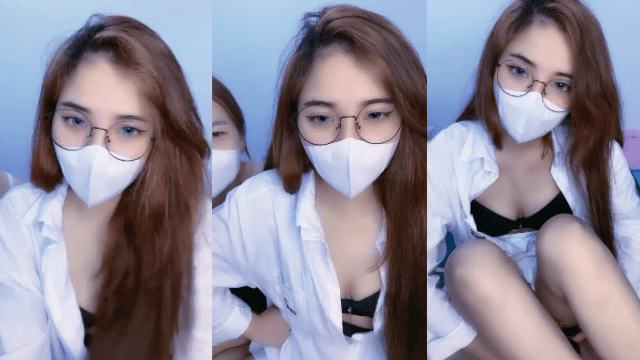 Hai em teen mới lớn livestream show hàng cực phê Part 3 - phimsex69.vip