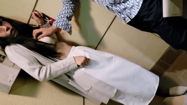 FC2_PPV_4584769 - Cô gái phải lấy thân trả nợ vì bị người tình phản bội - phimsex69.vip