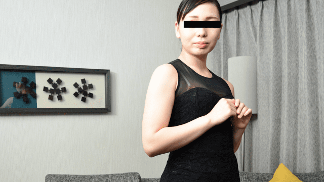 090723_01 - Nữ nhân viên bán quần áo dâm đãng - phimsex69.vip